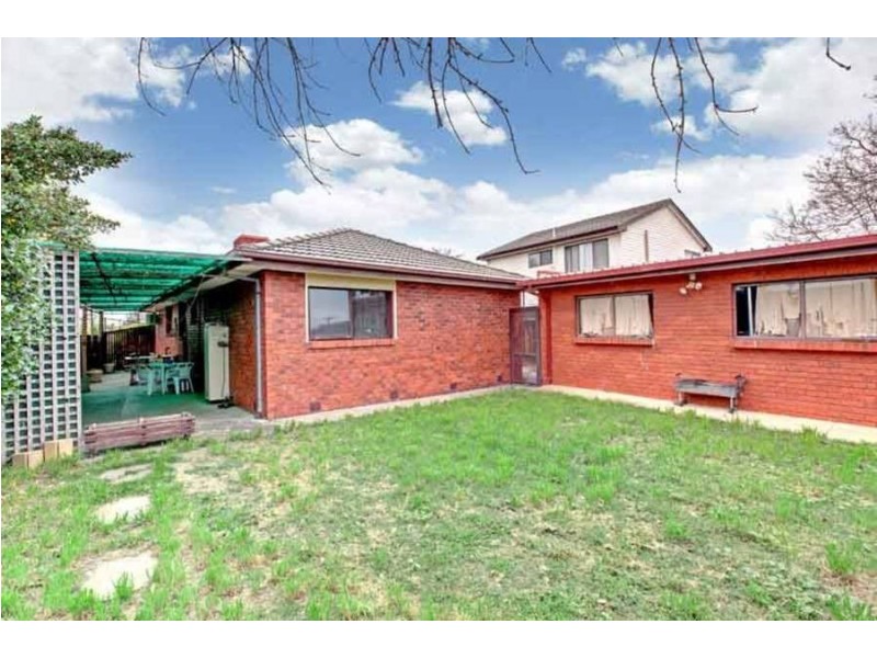 13 Gould St, Deer Park VIC 3023