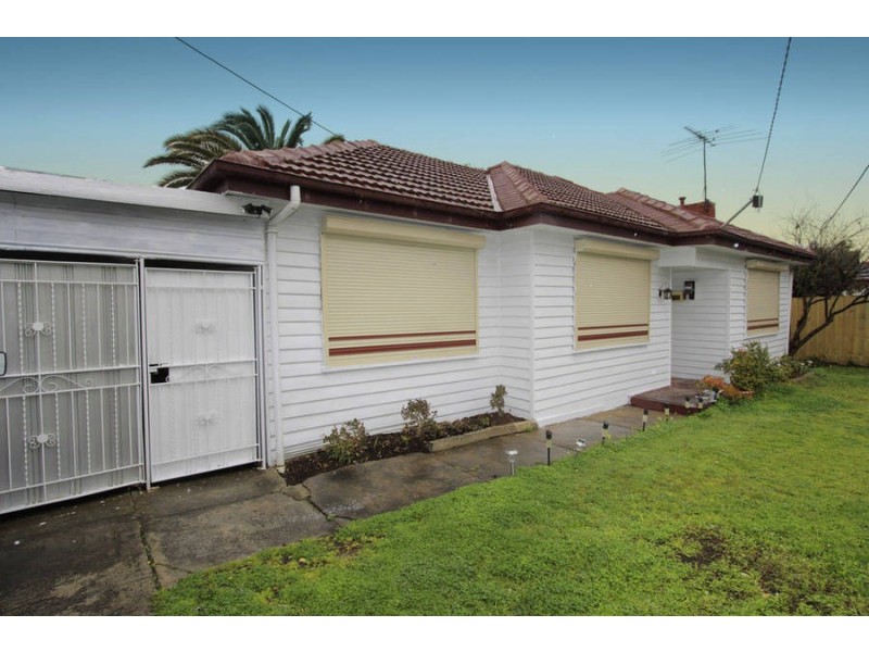 3 Lawton St, Braybrook VIC 3019