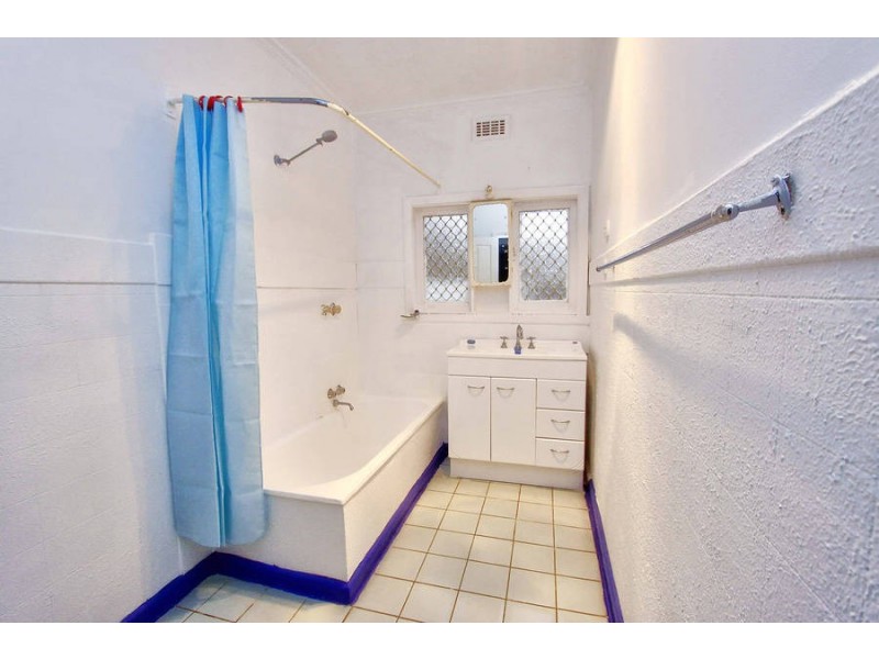 3 Lawton St, Braybrook VIC 3019