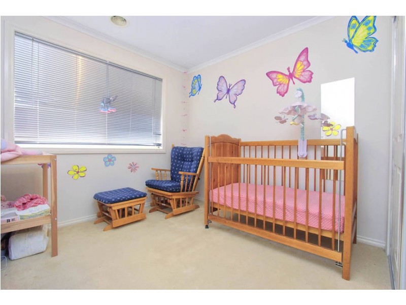 14 Kooyong Way, Caroline Springs VIC 3023