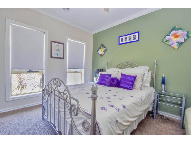 3 Coorong Place, Burnside VIC 3023