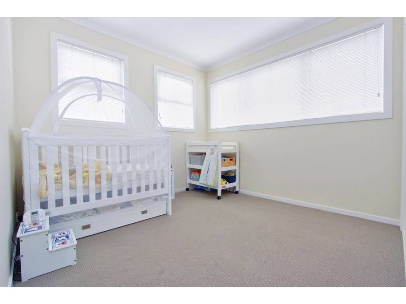 6 Strathvea Lane, Caroline Springs VIC 3023