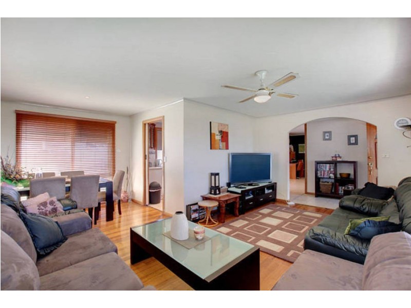 2 Belgrave Street, Albanvale VIC 3021