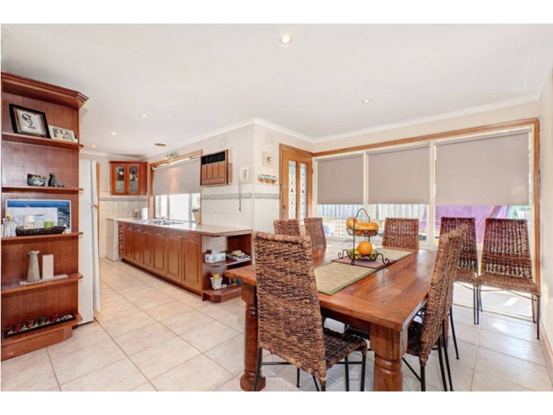 2 Belgrave Street, Albanvale VIC 3021