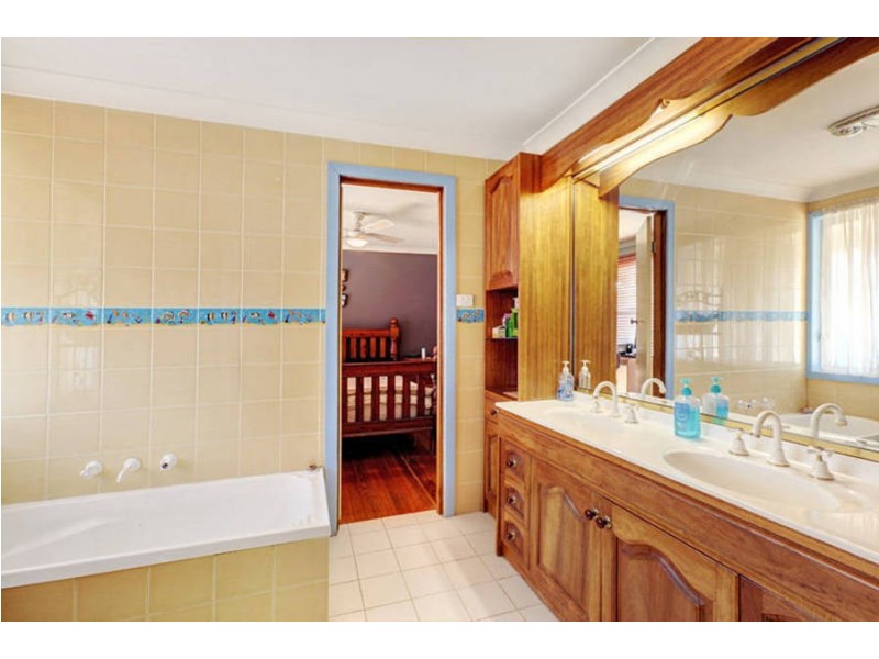 2 Belgrave Street, Albanvale VIC 3021