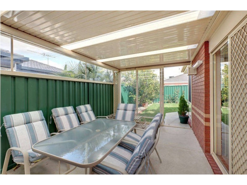 9 Fydler Avenue, Burnside VIC 3023