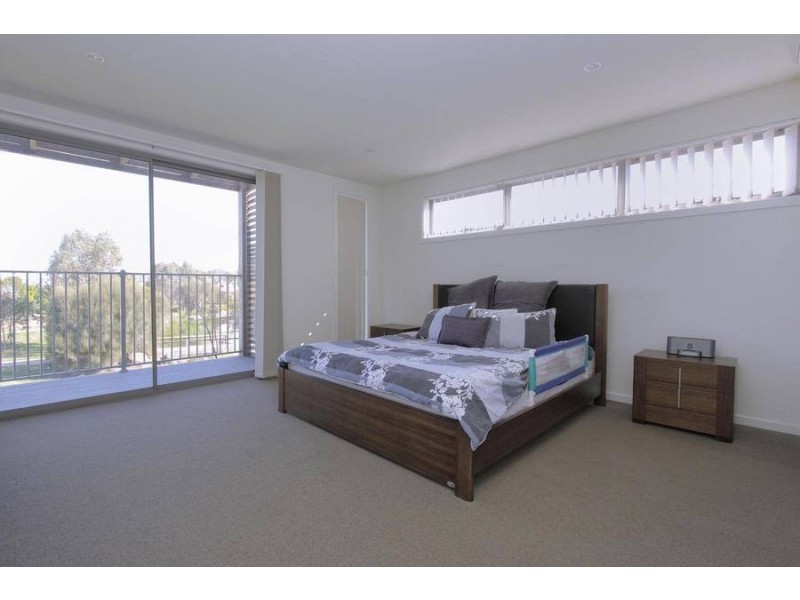 9/1 The Close, Caroline Springs VIC 3023