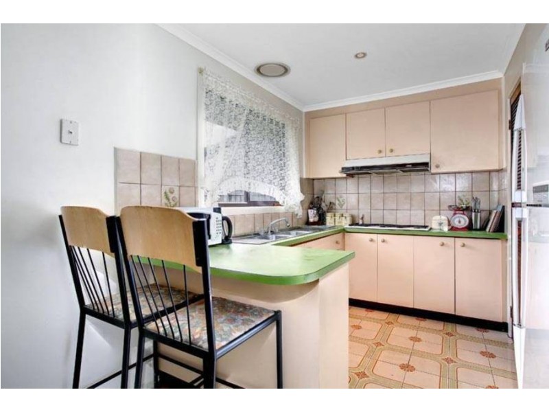 14 Warrington Cres, Deer Park VIC 3023