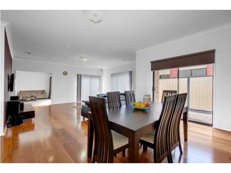 35  Manny Paul Circuit, Burnside Heights VIC 3023