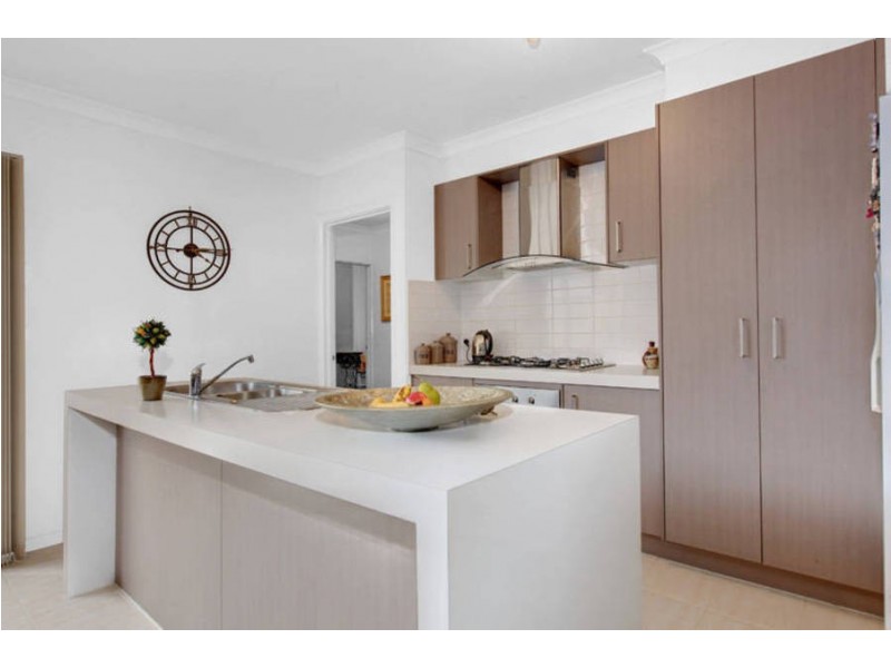 2 Manny Paul Circuit, Burnside Heights VIC 3023