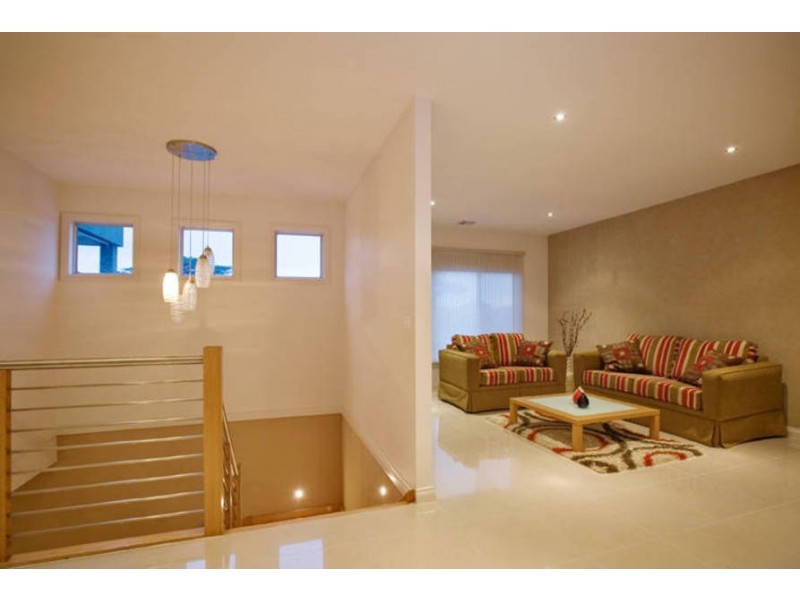 25 The Avenue, Caroline Springs VIC 3023