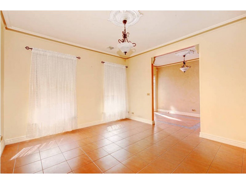 14 Longwood Avenue, Cairnlea VIC 3023