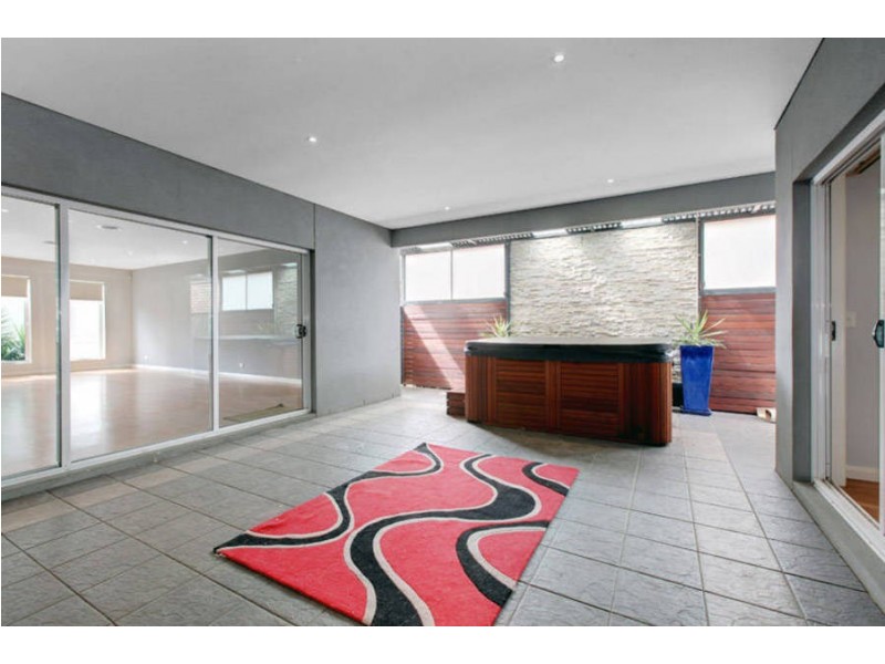 3 Colchester Vista, Derrimut VIC 3030
