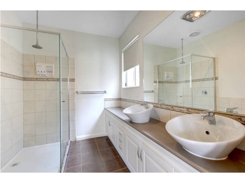 3 Colchester Vista, Derrimut VIC 3030
