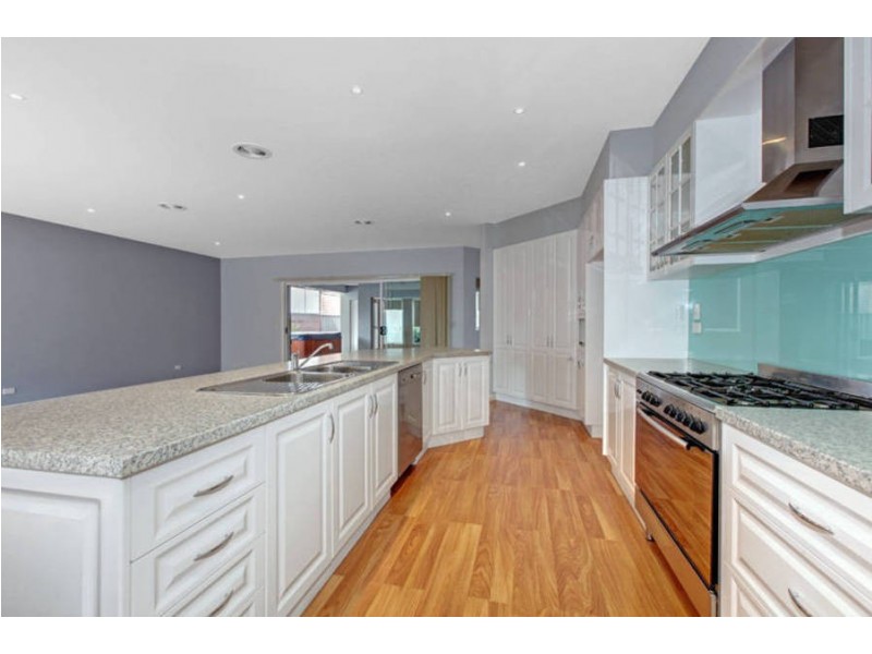 3 Colchester Vista, Derrimut VIC 3030