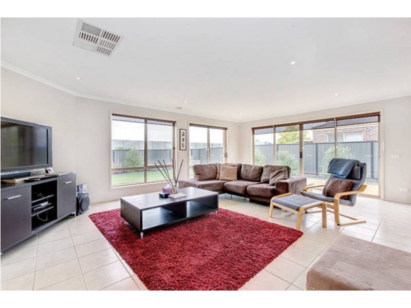 1 Scotney Crescent, Derrimut VIC 3030