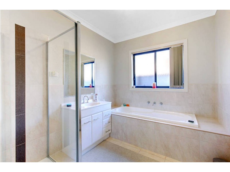 31 Connor Drive, Burnside Heights VIC 3023