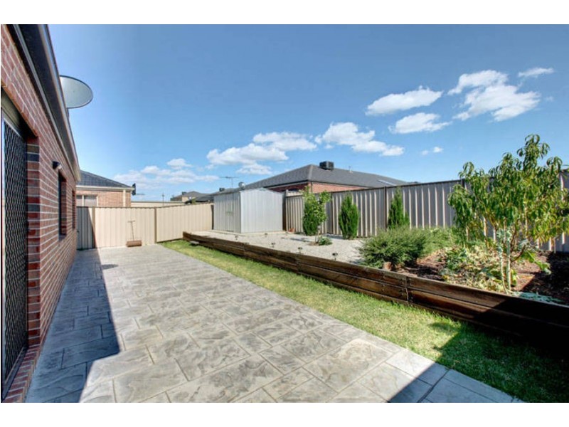 31 Connor Drive, Burnside Heights VIC 3023