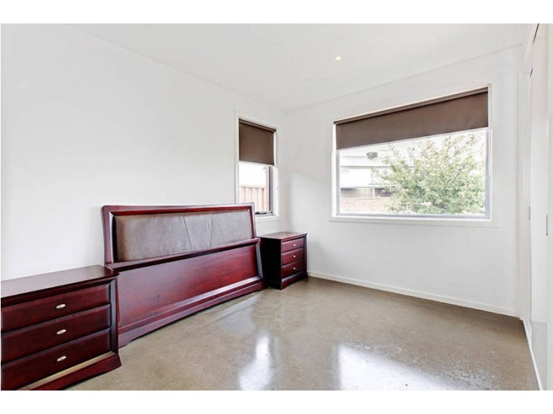 15 Cullen Terrace, Caroline Springs VIC 3023