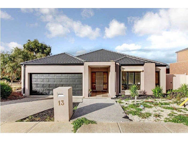 13 Waterside Drive, Burnside Heights VIC 3023