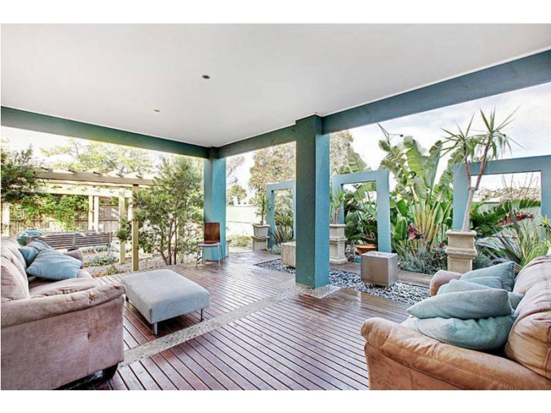 2 Braywood Terrace, Cairnlea VIC 3023