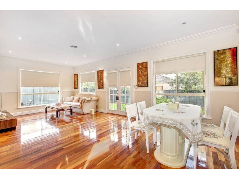 23 Dickerson Way, Caroline Springs VIC 3023