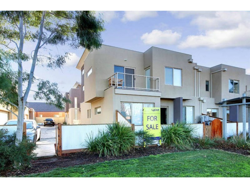 5/30 Cranwell Square, Caroline Springs VIC 3023