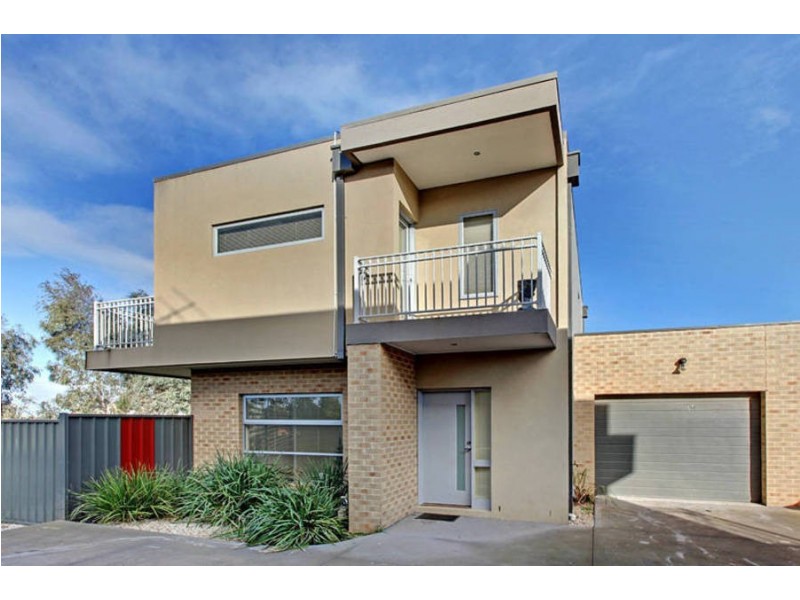 7/1 Dargi Greeen, Caroline Springs VIC 3023