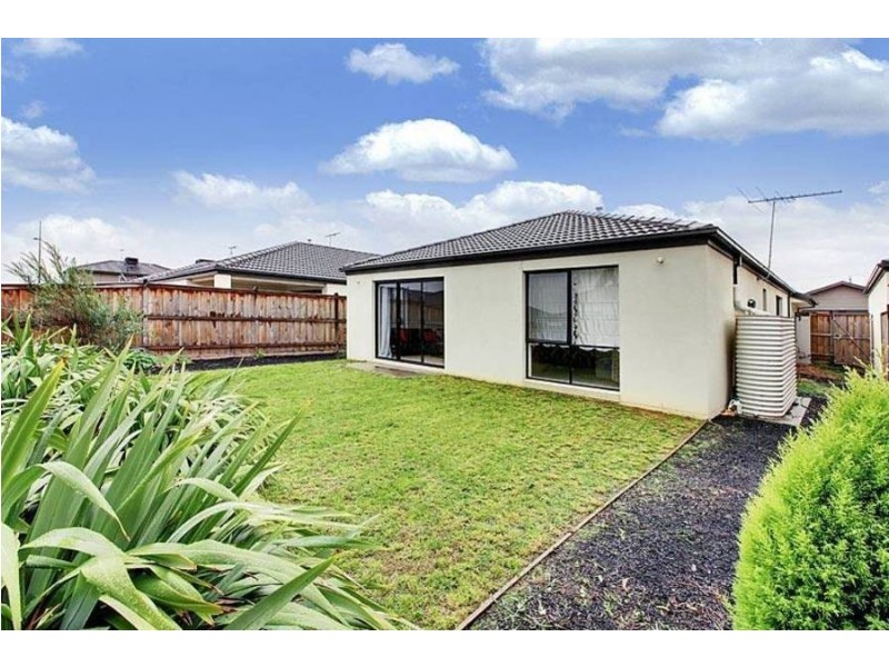 37 Giverny Close, Burnside Heights VIC 3023