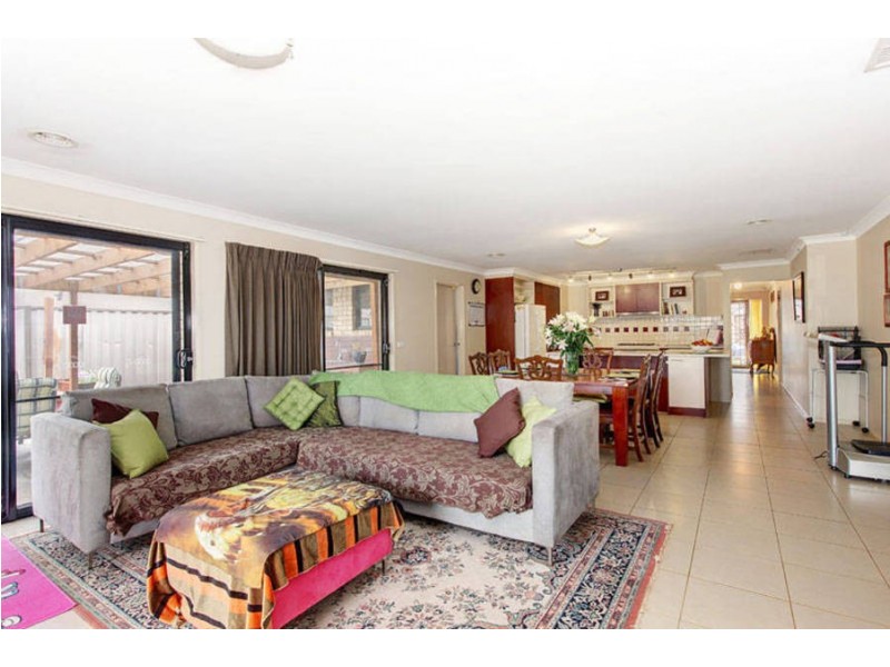 13 Bruce Street, Burnside Heights VIC 3023