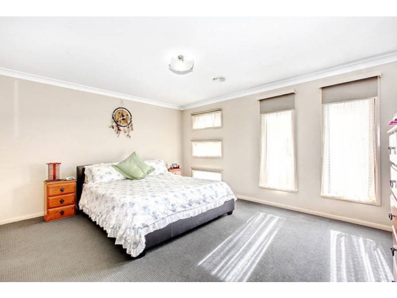 13 Bruce Street, Burnside Heights VIC 3023