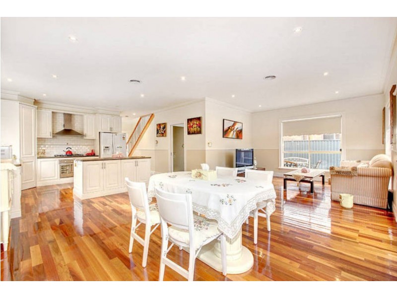 23 Dickerson Way, Caroline Springs VIC 3023