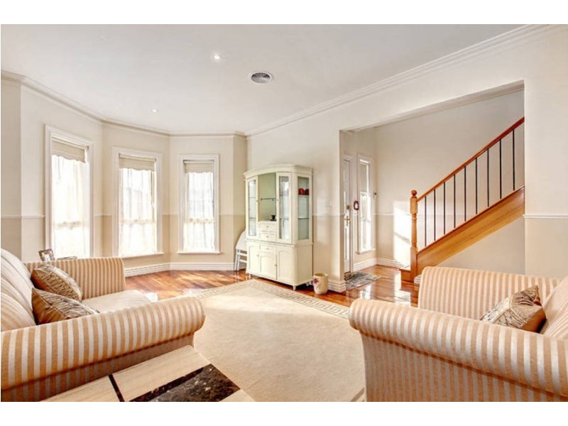 23 Dickerson Way, Caroline Springs VIC 3023