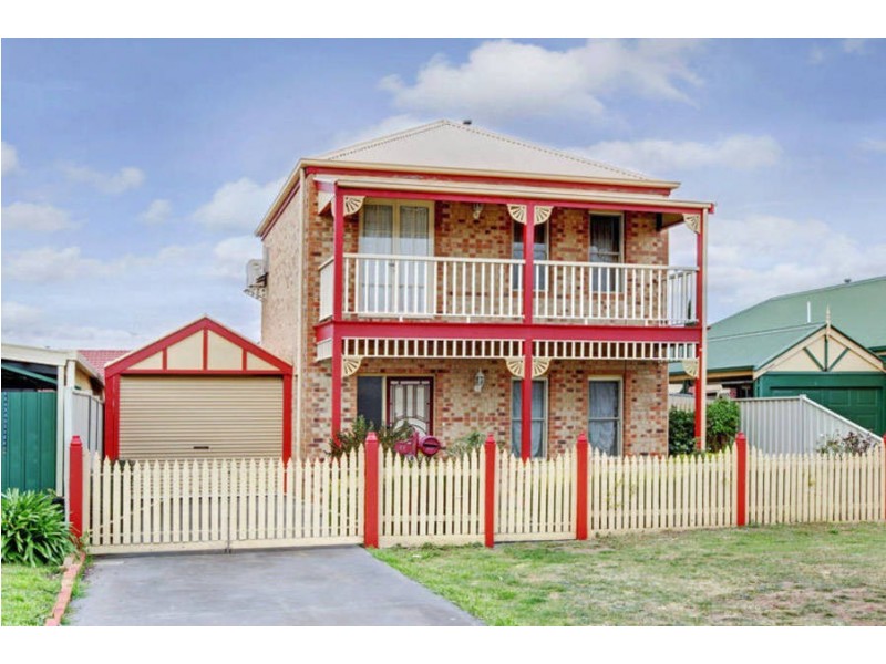 11 Lalor Court, Caroline Springs VIC 3023