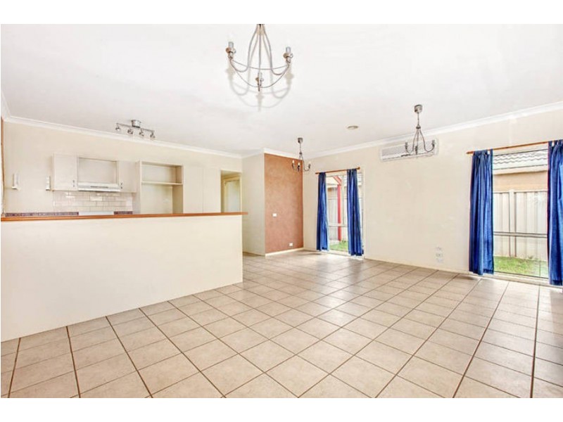 11 Lalor Court, Caroline Springs VIC 3023