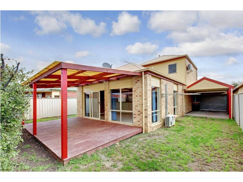 11 Lalor Court, Caroline Springs VIC 3023