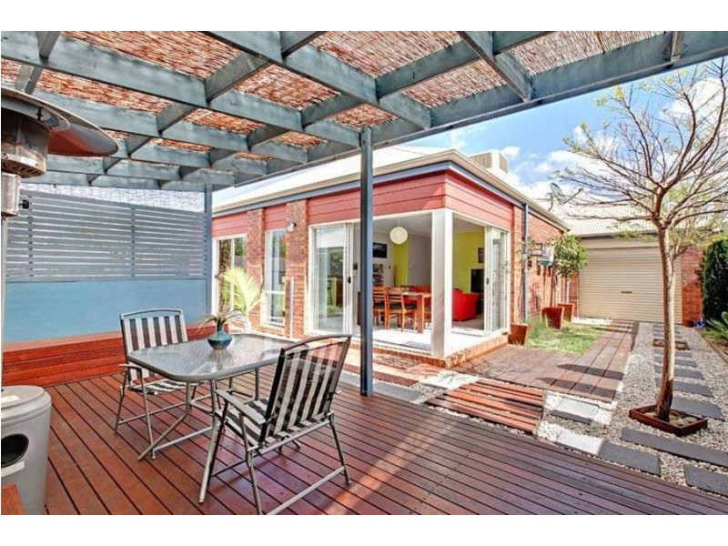 47 Dobell Crescent, Caroline Springs VIC 3023