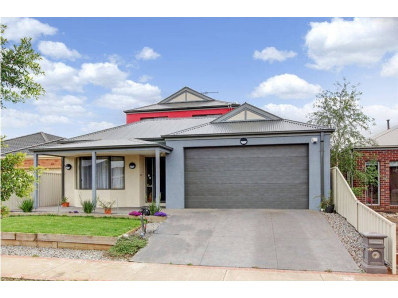 50 Bushy Park Avenue, Caroline Springs VIC 3023