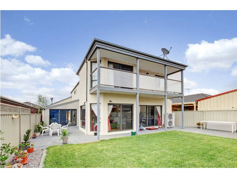 50 Bushy Park Avenue, Caroline Springs VIC 3023