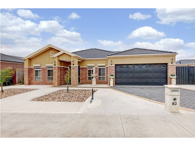 82 Arbour Boulevard, Burnside Heights VIC 3023
