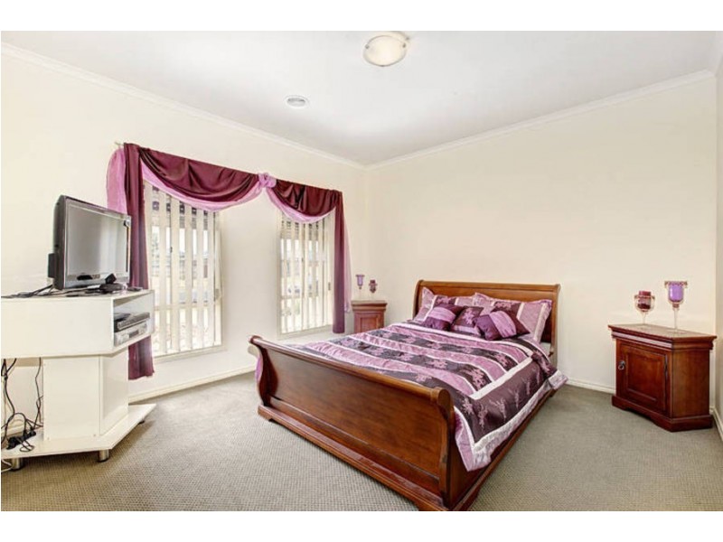 82 Arbour Boulevard, Burnside Heights VIC 3023