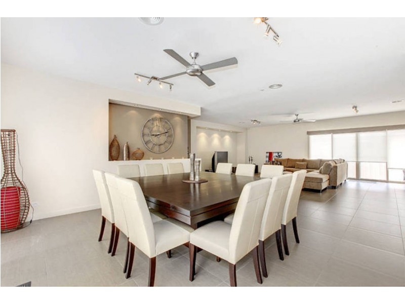 2 Yellowgum Street, Burnside Heights VIC 3023