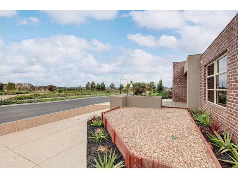 2 Yellowgum Street, Burnside Heights VIC 3023