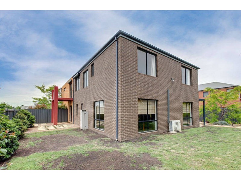 12 Cassan Way, Caroline Springs VIC 3023