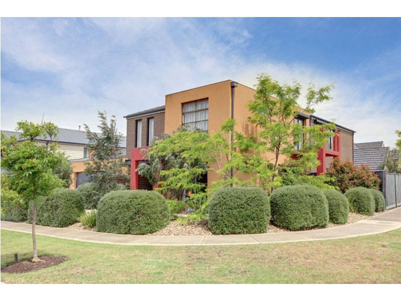 12 Cassan Way Caroline Springs Vic 3023 The Real Estate Agency Withdrawn