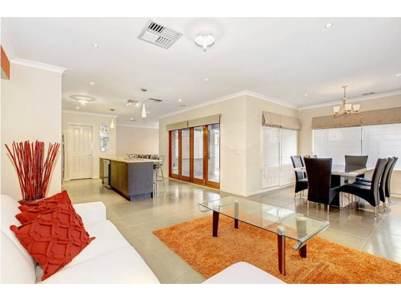 32 Northam Green, Derrimut VIC 3030