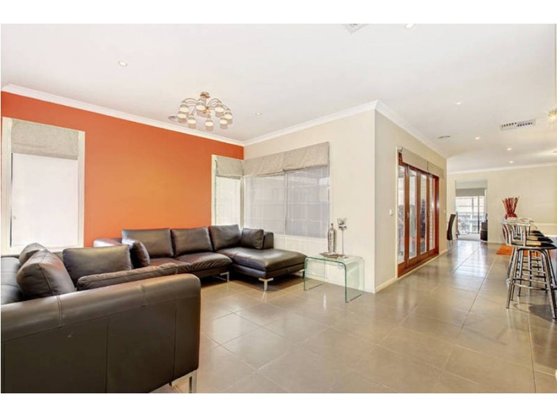 32 Northam Green, Derrimut VIC 3030