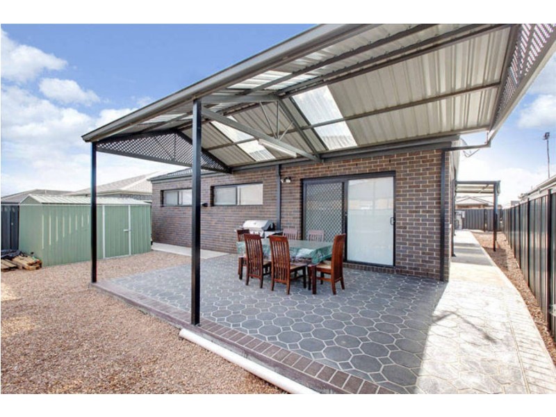 32 Northam Green, Derrimut VIC 3030