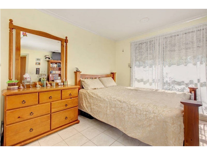 100  Robinsons Road, Deer Park VIC 3023