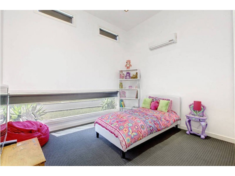 26 Hammerwood Avenue, Derrimut VIC 3030